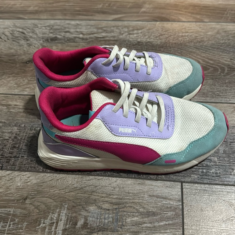 Girls Puma Sneakers Size 3